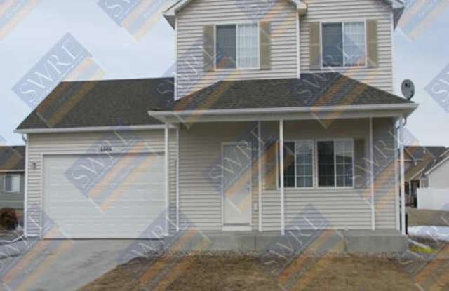 Coming Soon! Showings available after May 12th, 2025 photos photos
