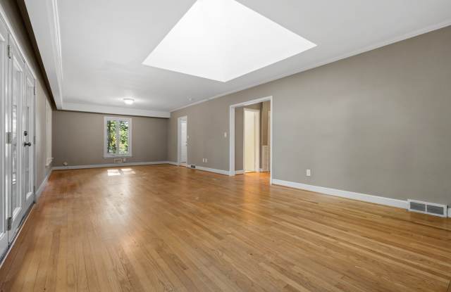 103 Ledge Ln Gallery 4