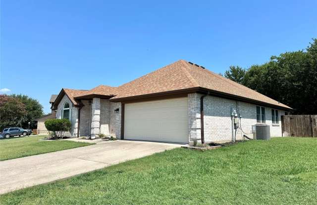 1509 Creekside Avenue Gallery 3