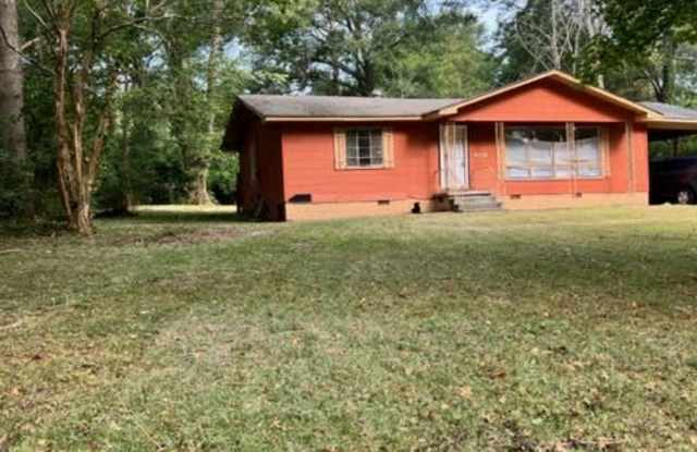 3145 Woodside Dr - 3145 Woodside Drive, Jackson, MS 39212