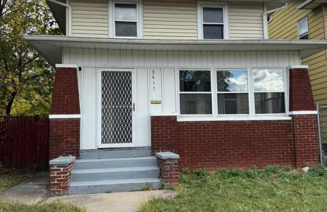 Spacious 3 Bedroom at 3417 Smith St photos photos