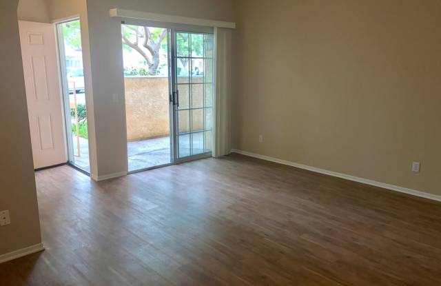2014 Blackberry Cir. Gallery 3