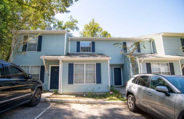 2186 TIMBERWOOD CIR N Tallahassee, FL 32304 photos photos