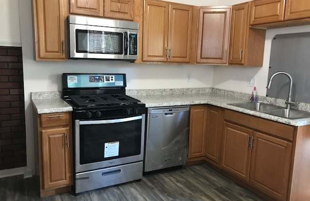 Ohio City Home for RENT - 1860 West 48th Street, Cleveland, OH 44102
