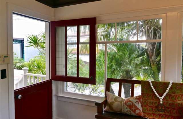 2010 Bayview Drive Gallery 3