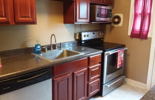 976 Masefield Road - 976 Masefield Road, Woodlawn, MD 21207
