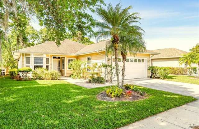 335 Hawthorne Lane photos photos