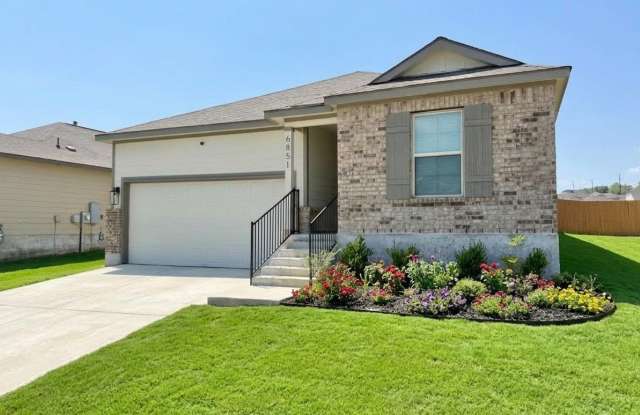6851 Titan Park photos photos