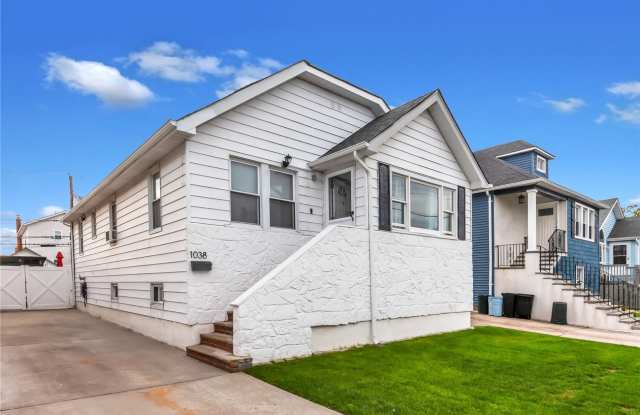 1038 Traymore Boulevard Gallery 2