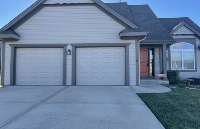 11420 North Bristol Avenue - 11420 North Bristol Avenue, Kansas City, MO 64156