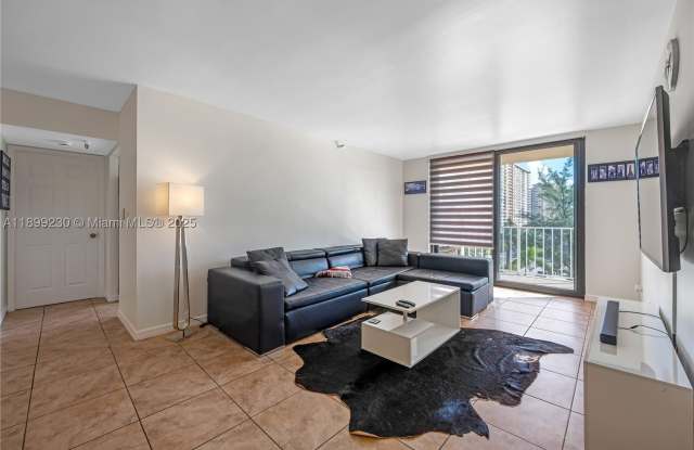 290 174th St photos photos