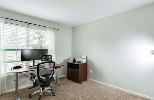 East Jefferson Large Home For Rent Gallery 3