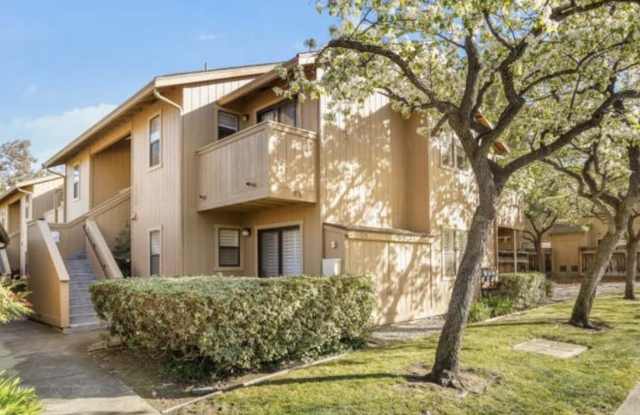 578 Ironwood Ter Apt 8 photos photos 578 Ironwood Ter Apt 8 photos photos