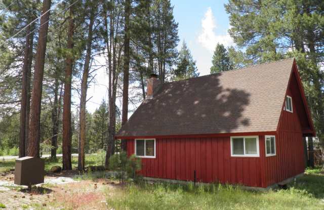 4 bedroom cabin with fireplace photos photos