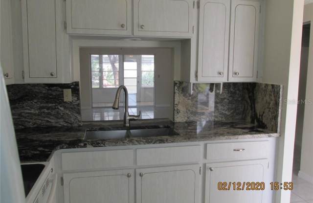4220 REDCLIFF PLACE Gallery 4