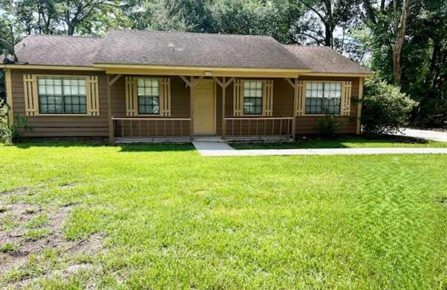 Freshly Renovated 3/2 photos photos