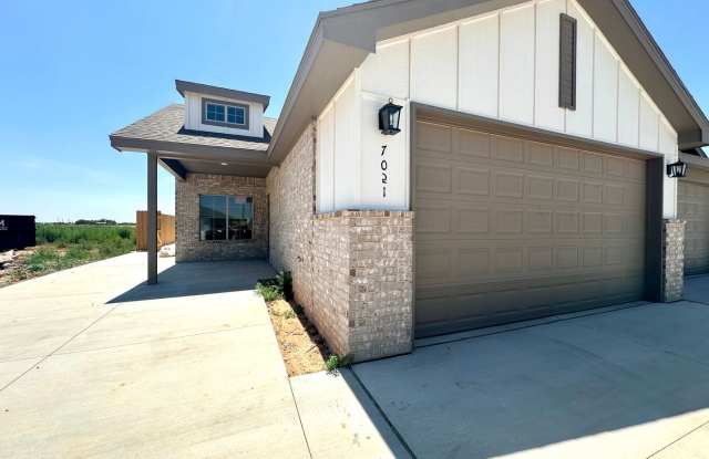 New Build 3Bed/2Bath in Frenship ISD Available 8/15 photos photos