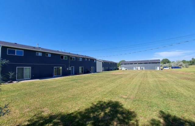 305 1/2 Covert Lane photos photos