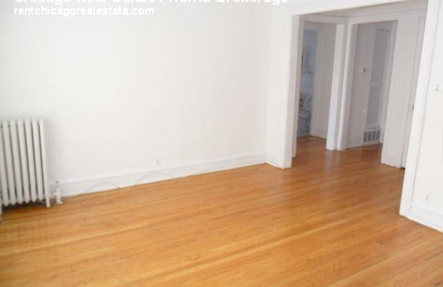 6653 North Ashland Ave. Gallery 2
