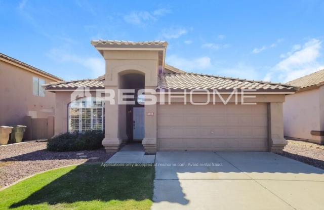 6935 West Via Del Sol Drive - 6935 West Via Del Sol Drive, Glendale, AZ 85310