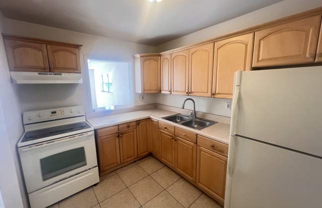 12290 NE 11th Court #203 - 1 photos photos