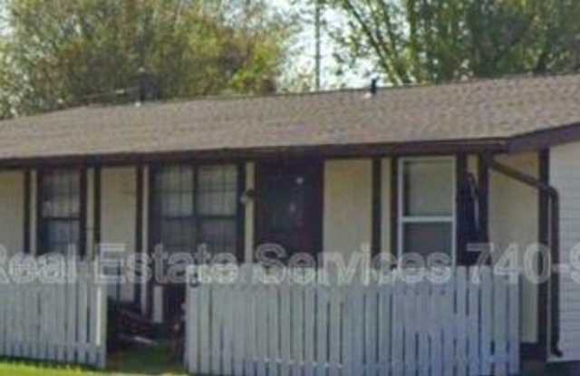 1684 Churchill Downs Rd photos photos