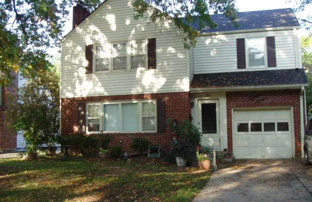 Gorgeous home near Westboro park. Gallery 4