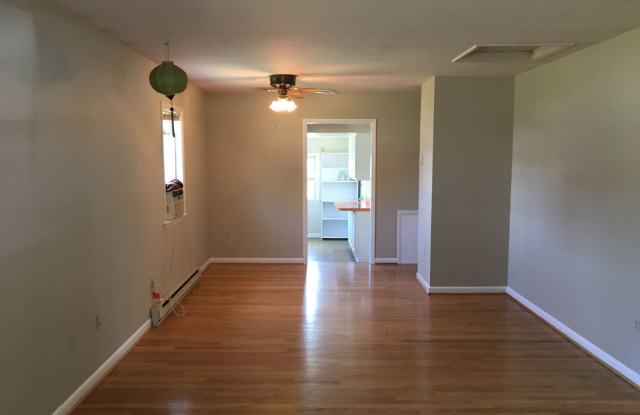 102 Fairview St. NW Gallery 3