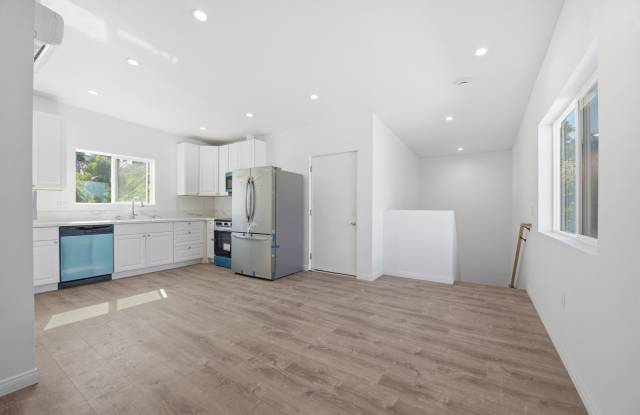 Brand new! photos photos