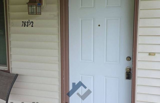 763 1/2 Village Way - Golf Course View Gallery 4