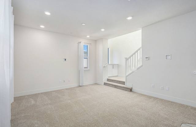 1543 Buena Vista Ave - 4 bedroom | 3 bath | Townhouse Gallery 4