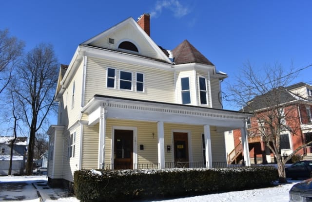 263 Hudson Avenue - 263 Hudson Avenue, Newark, OH 43055