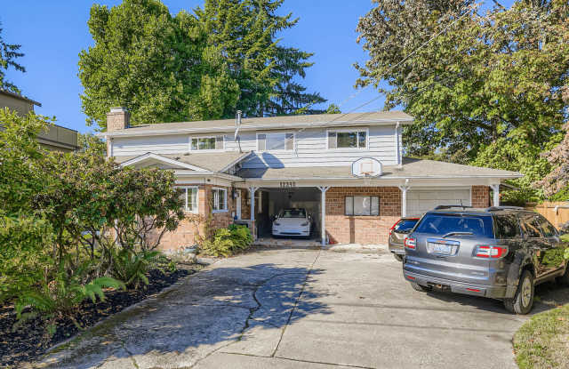 Bitter Lake Home - 12243 Dayton Avenue North, Seattle, WA 98133