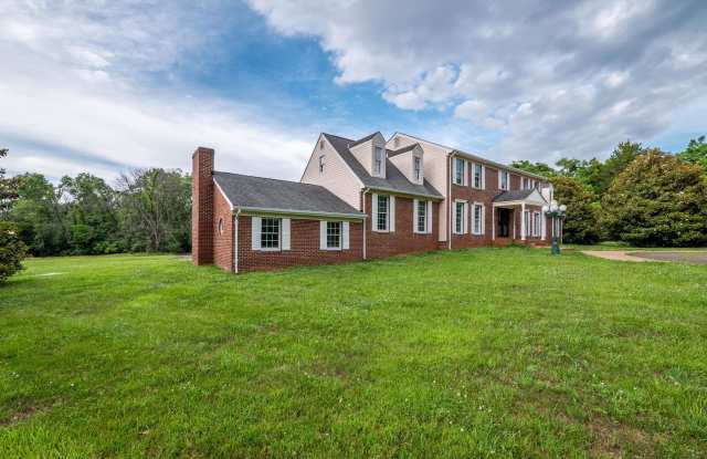 22778 EVERGREEN MILLS ROAD Gallery 4