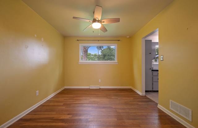 325 Alder Road Gallery 4