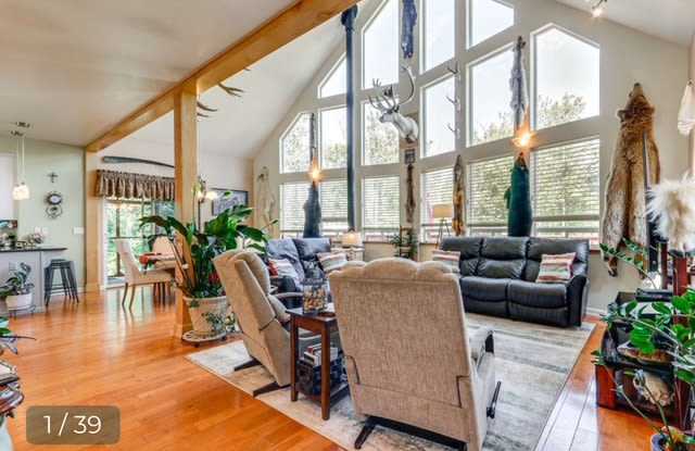 4264 South Alexa Circle Gallery 2