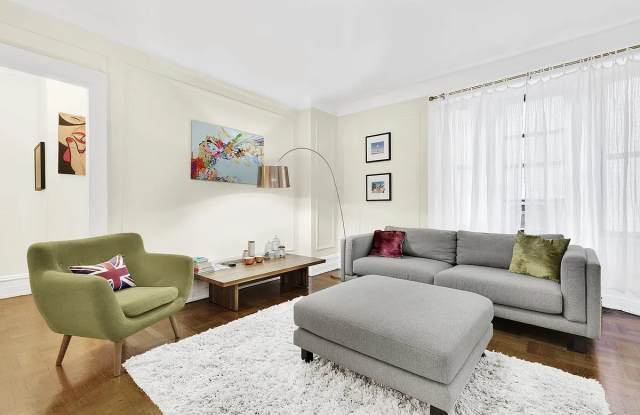 55 West 55th Street - 55 West 55th Street, New York City, NY 10019