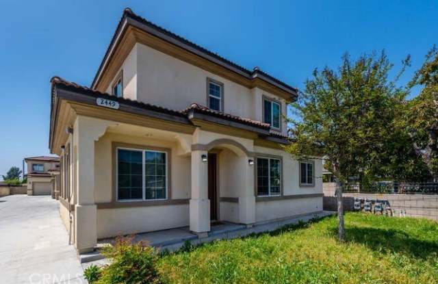 2449 Tamora Avenue photos photos