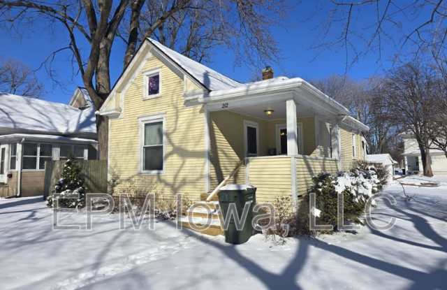 212 Randall Street photos photos