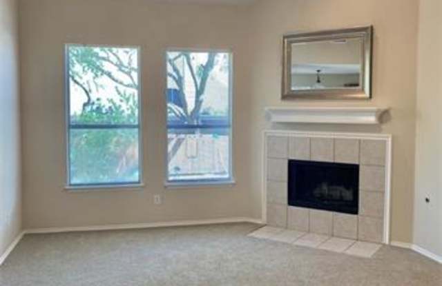 5848 Crestview Drive Gallery 3