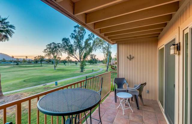 2 bed 2 bath condo in the Heart of Scottsdale Gallery 4