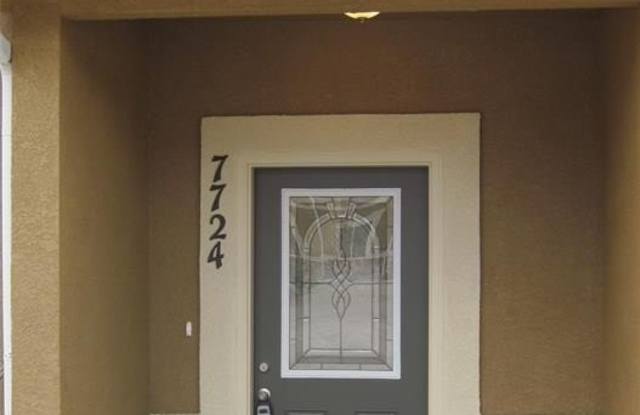 7724 Sand Lake Heights Gallery 3