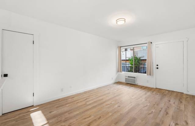 Lexington Ave - 11U (Clement) photos photos