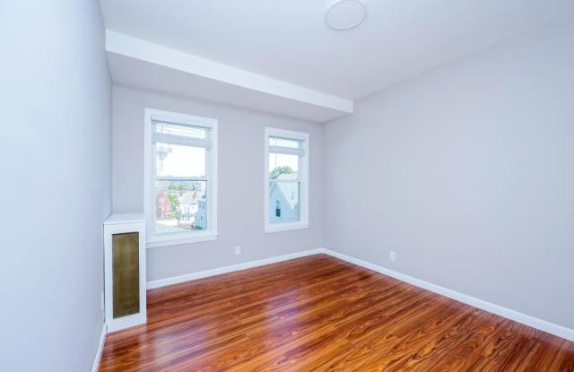 15 Saunders St. photos photos