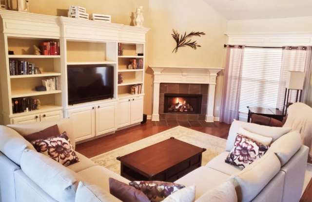 Welcome home to 263 Lake Valley, Maumelle for rent - *Please read the full description* Gallery 3