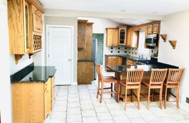 34 Hendrickson Place Gallery 3