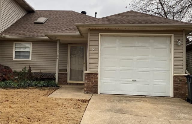 3704  W Cedar  ST Unit #C - 3704 West Cedar Street, Rogers, AR 72756