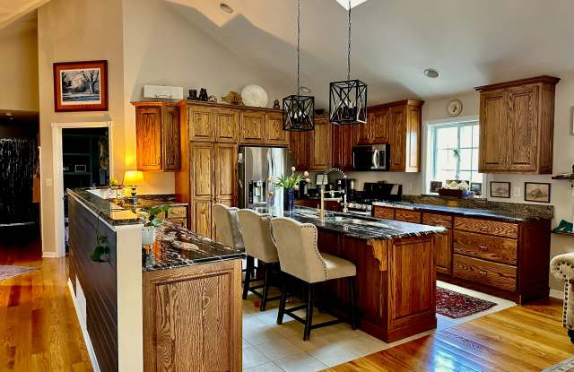 174 Victoria Lane photos photos