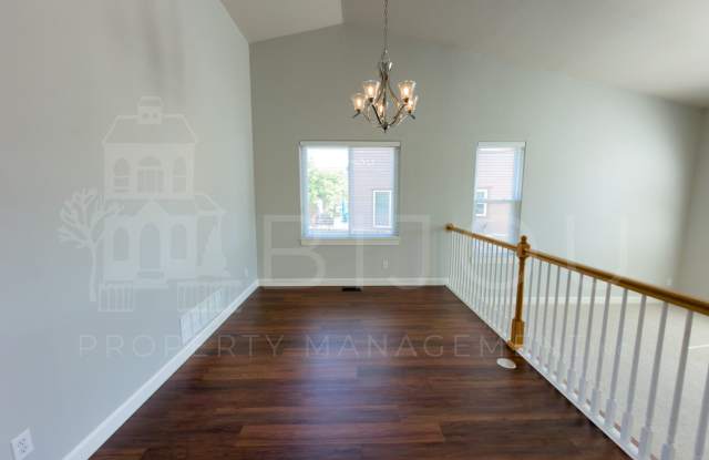 Beautiful 5-Bedroom Home Featuring Pikes Peak Views, Finished Basement & Private Backyard Gallery 4