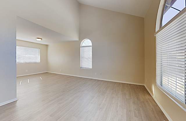 2330 Landsford Street Gallery 2